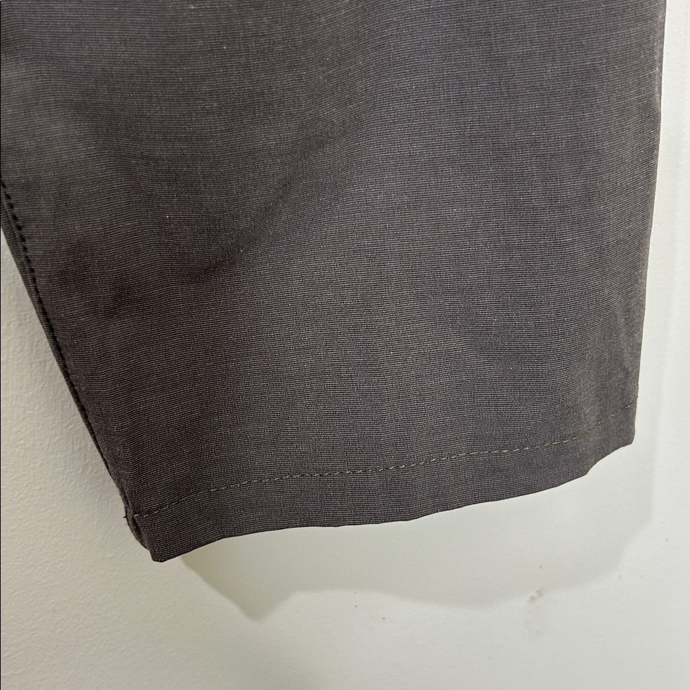 VUORI Aim Pants 30” Gray Size 33” Waist - Picture 15 of 16
